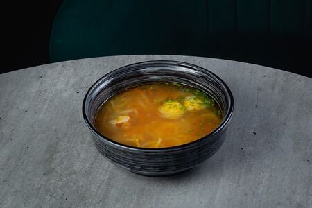 Куриный суп с лапшой