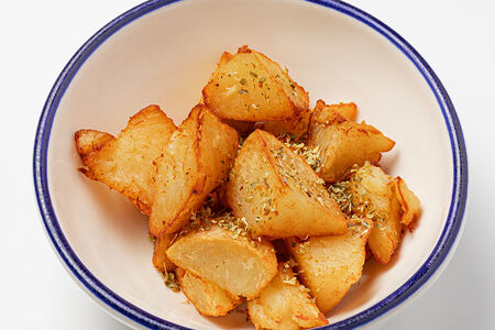 Молодой картофель, орегано