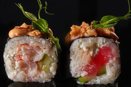 Креветка с тунцом