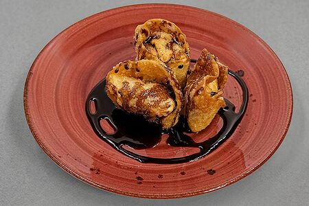 Вонтоны с вишней