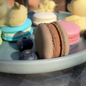 Макаронс Шоколад-фундук