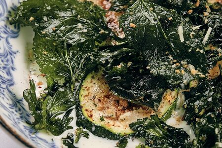 Кабачки гриль со страчателлой