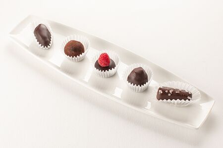 Шоколадные конфеты ручной работы