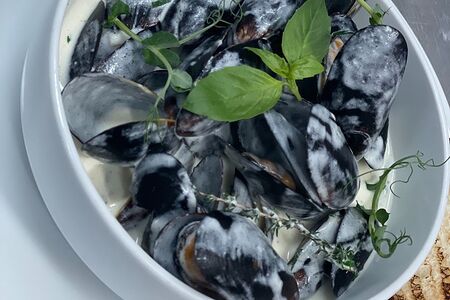 Мидии в сливочном соусе