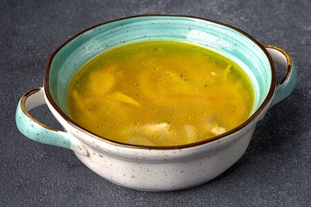 Куриный суп с лапшой