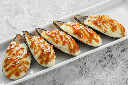 Запеченные мидии