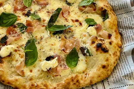 Неаполитанская пицца А-ля Карбонара