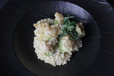 Птитим с попкорном из креветок