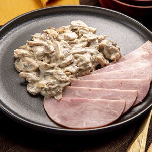 Грибной жюльен с ветчиной