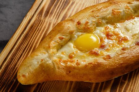 Хачапури по-аджарски  