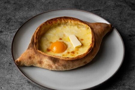 Хачапури по-аджарски