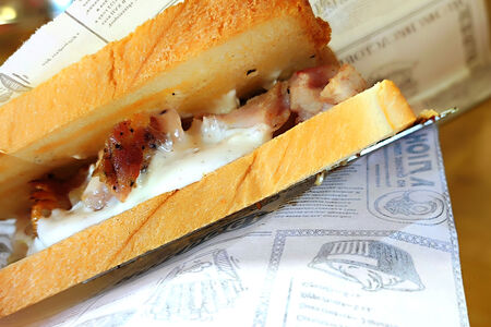 Тост с ветчиной