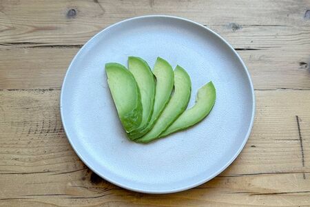 Авокадо свежее