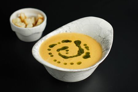 Суп чечевичный