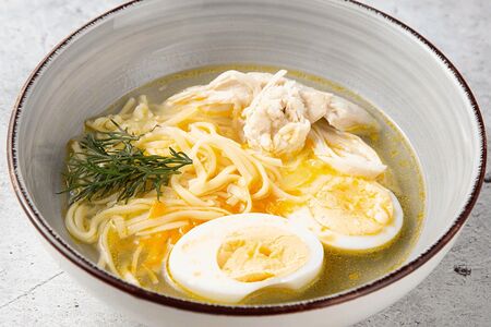 Суп-лапша куриная с яйцом