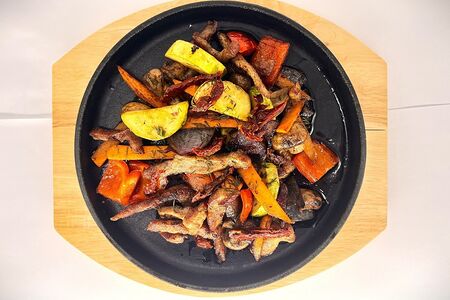 Курица с овощами