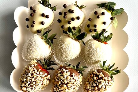 Клубника в шоколаде дизайн №4