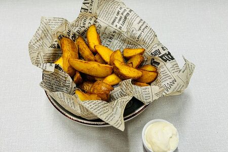 Картофельные дольки со специями