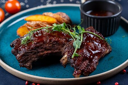 Свиные рёбра барбекю по Канадскому рецепту