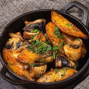 Картофель по-домашнему с грибочками