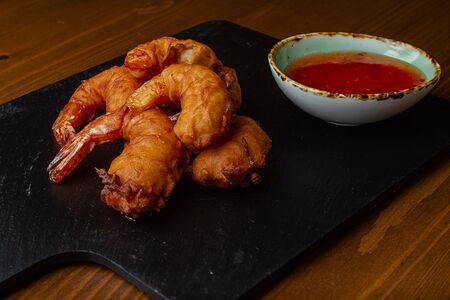 Креветки в темпуре и панко