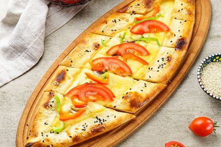 Пиде с овощами