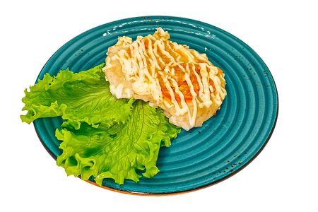 Курица запеченная с помидором