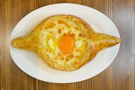 Хачапури по-аджарски