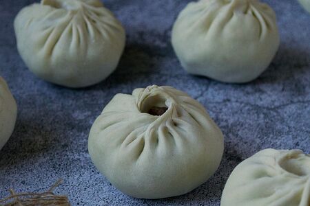 Полуфабрикат бууза со свининой и говядиной