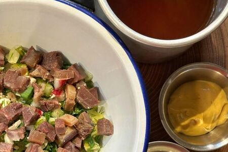 Окрошка мясная на квасе