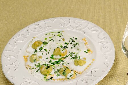 Равиоли с лососем и шпинатом