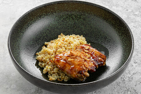 Булгур с карамелизированным цыпленком