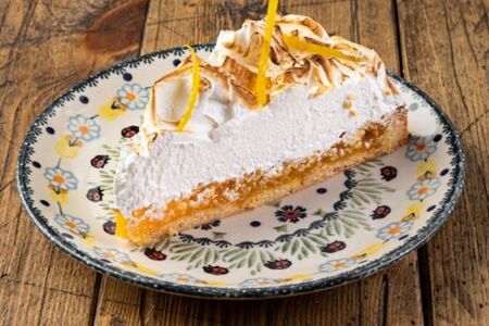 Лимонный пирог с меренгой