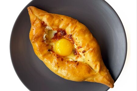 Хачапури по-аджарски