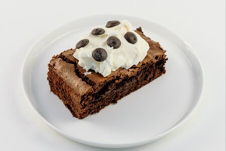 Шоколадный со сливочным кремом