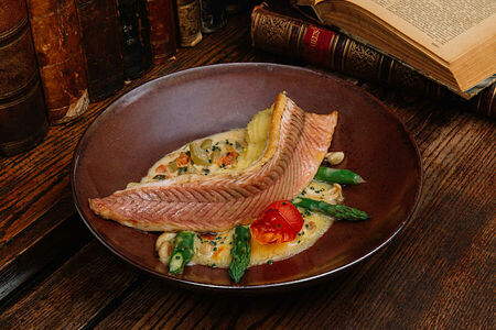 Стерлядь копченая