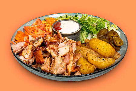 Шаверма на тарелке