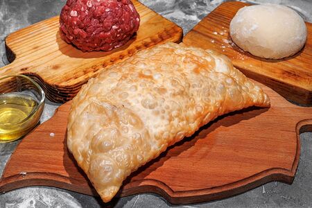 Чебурек с мясом