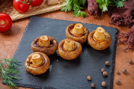 Шампиньоны на углях