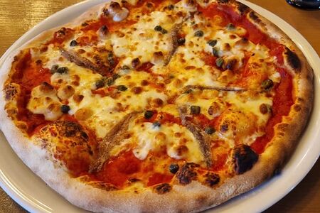 Pizza Napoli