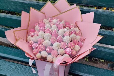 Букет с клубникой в шоколаде