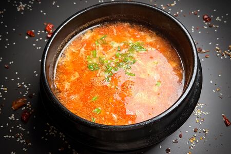 Кисло-острый суп с говядиной