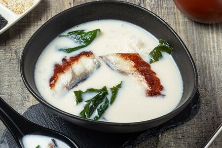 Суп сливочный с угрем