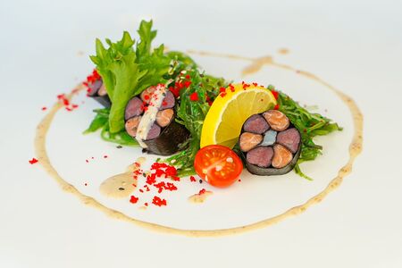 Салат с морскими водорослями