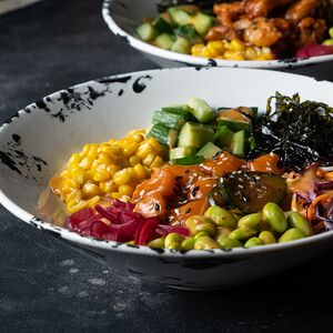 Поке с лососем