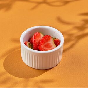 Клубника свежая