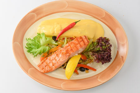 Сальмон а ля Парилья