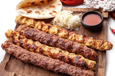 Люля-кебаб из курицы с сулугуни