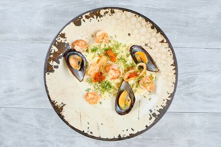 Феттуччине с морепродуктами