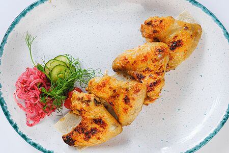 Куриные крылья на мангале